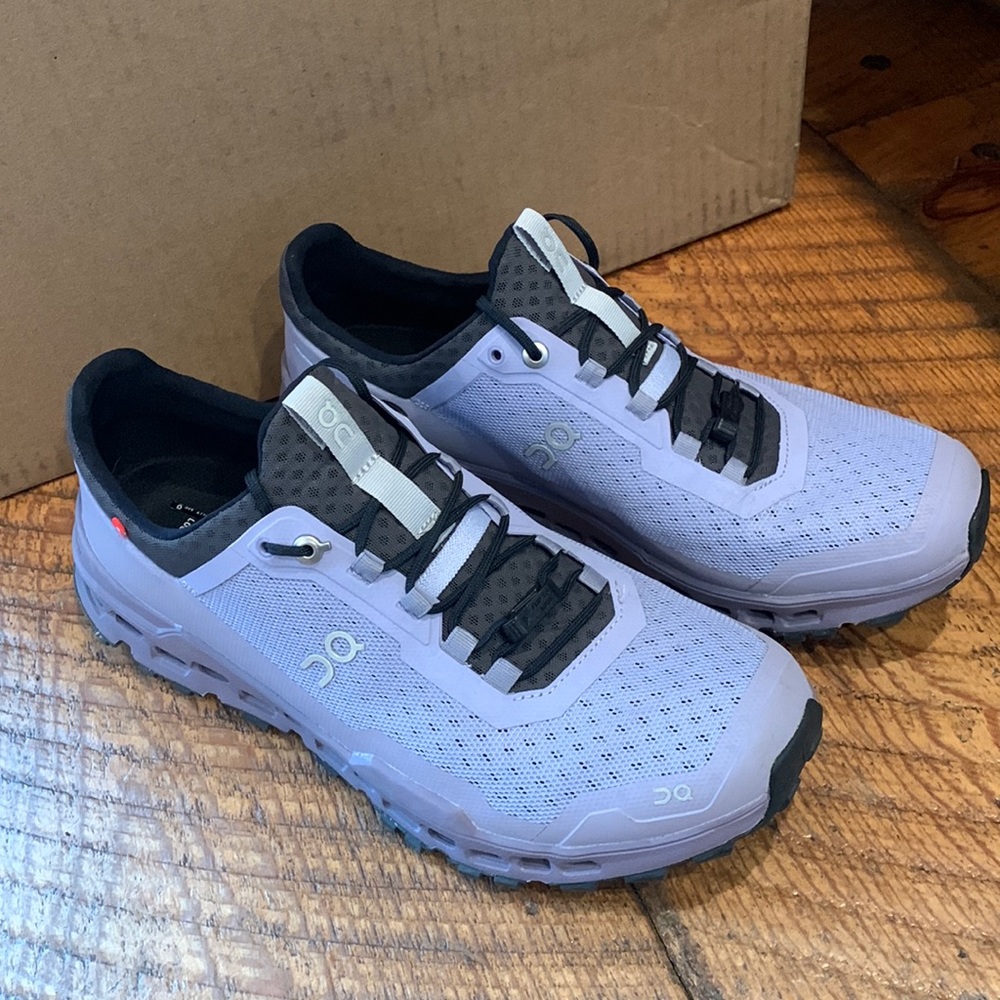 On Cloud cloudultra. Lavendar/eclipse color. Size 9.5.